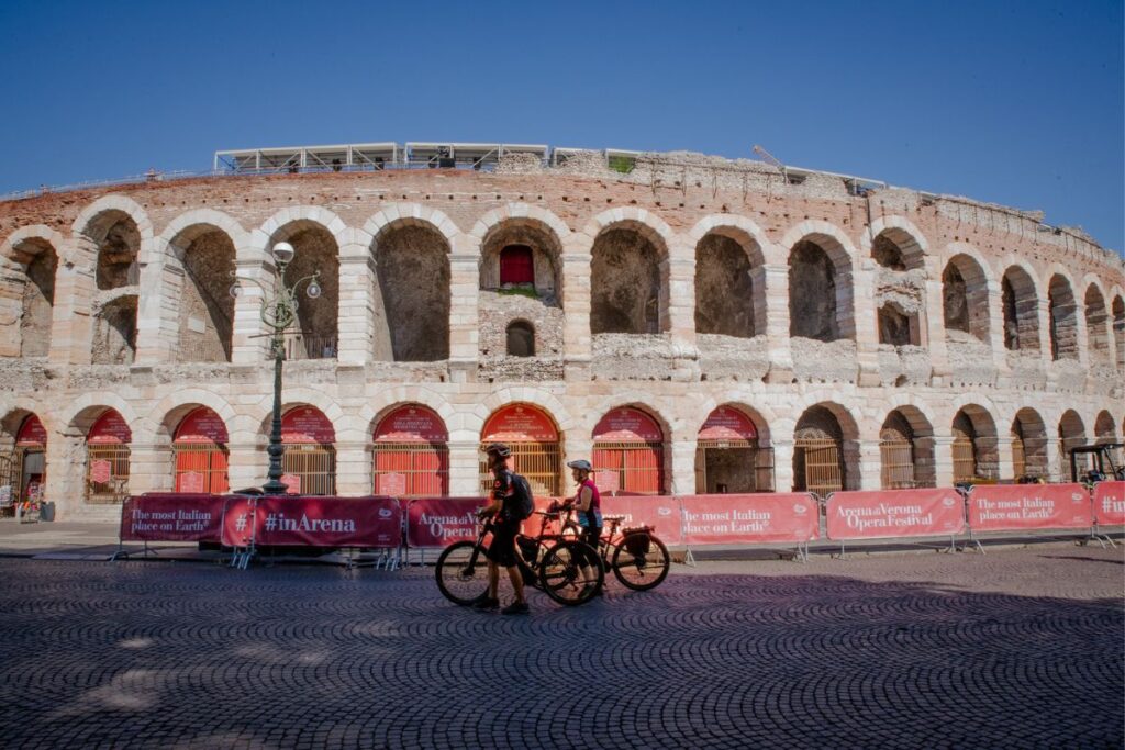 Verona e-bike tour city center and panoramic views, bike tours verona, ebike tour verona, tour by ebike, bike tour italy